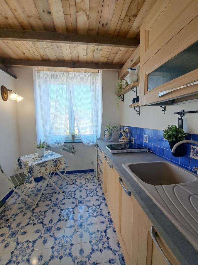La Dependance 698 Apartment Torre del Greco Luaran gambar
