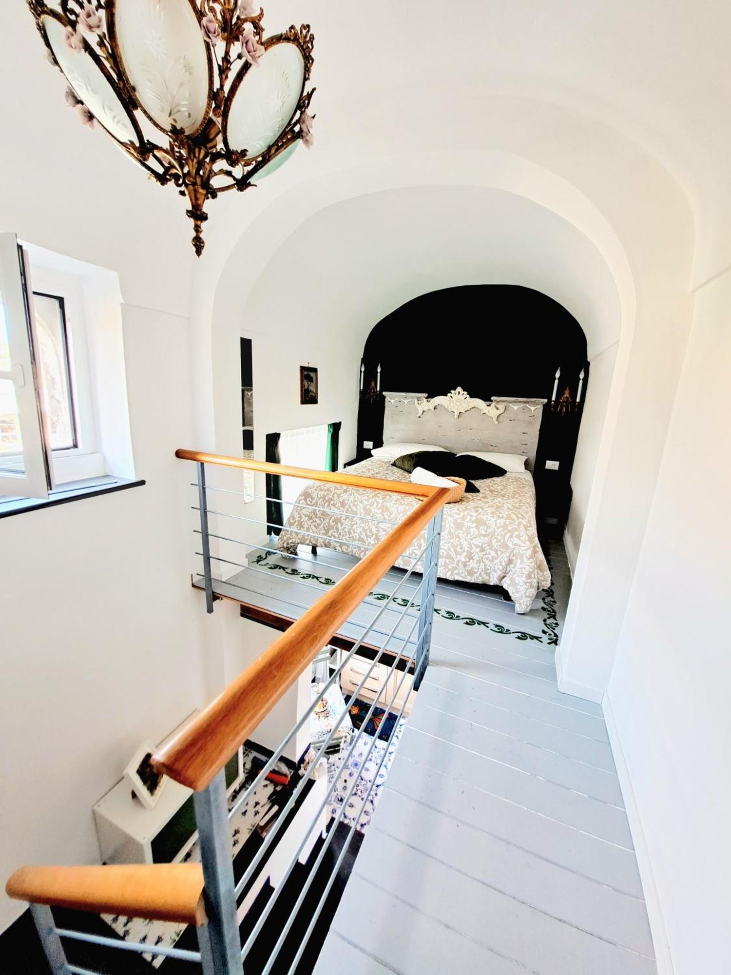 La Dependance 698 Apartment Torre del Greco Luaran gambar